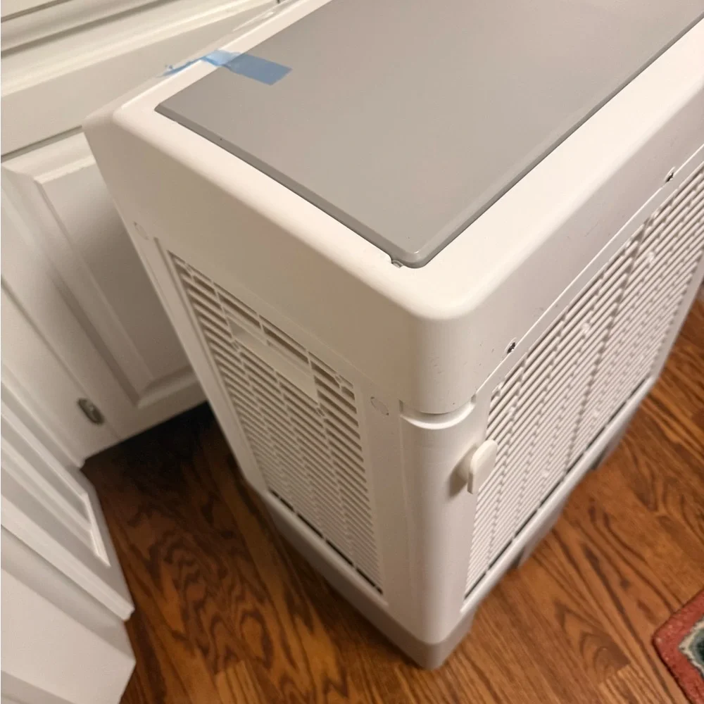 Portable Air Cooler with Control Panel - White - Picture 4 of 10